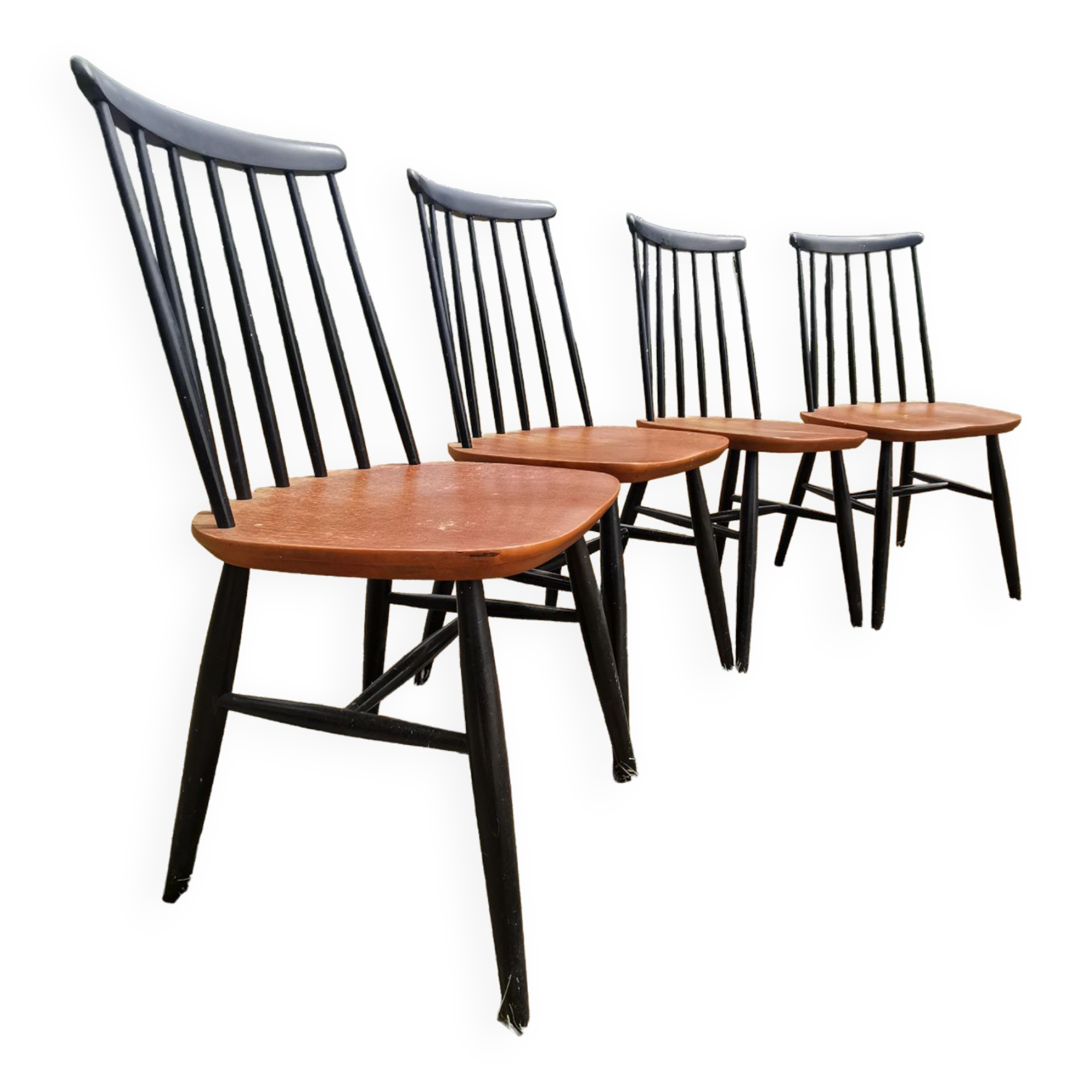 4 chairs
