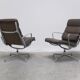 Paire précoce de chaises de salon pivotantes 'EA216' Eames par Herman Miller, années 1960.