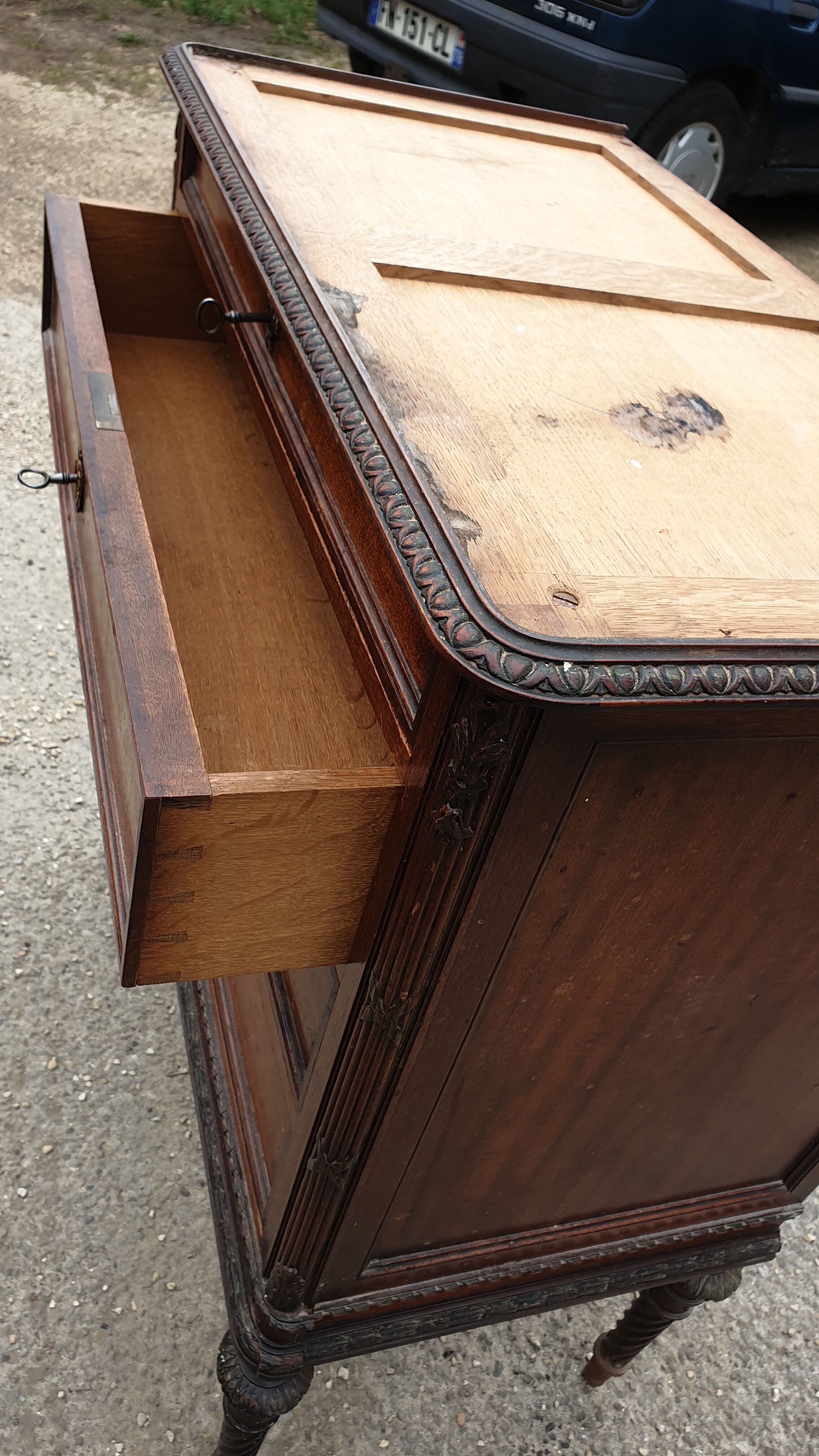 Chest of drawers louis xvi 3 drawers