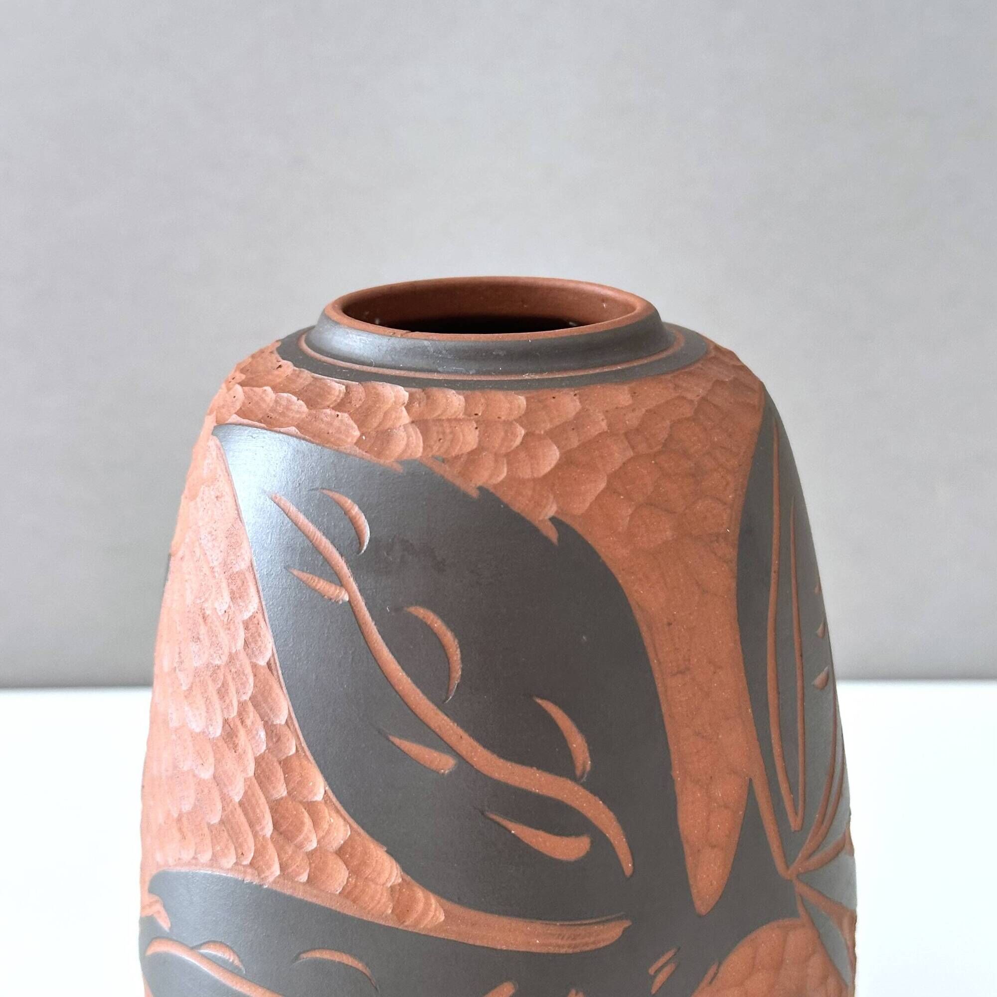 Sawa design vase by franz schwaderlapp | heinrich maria müller