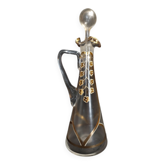 Carafe aiguière verre émaillé décor à l'or numérotée début XXème art nouveau