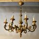Lustre en bronze à 8 bras de lumière