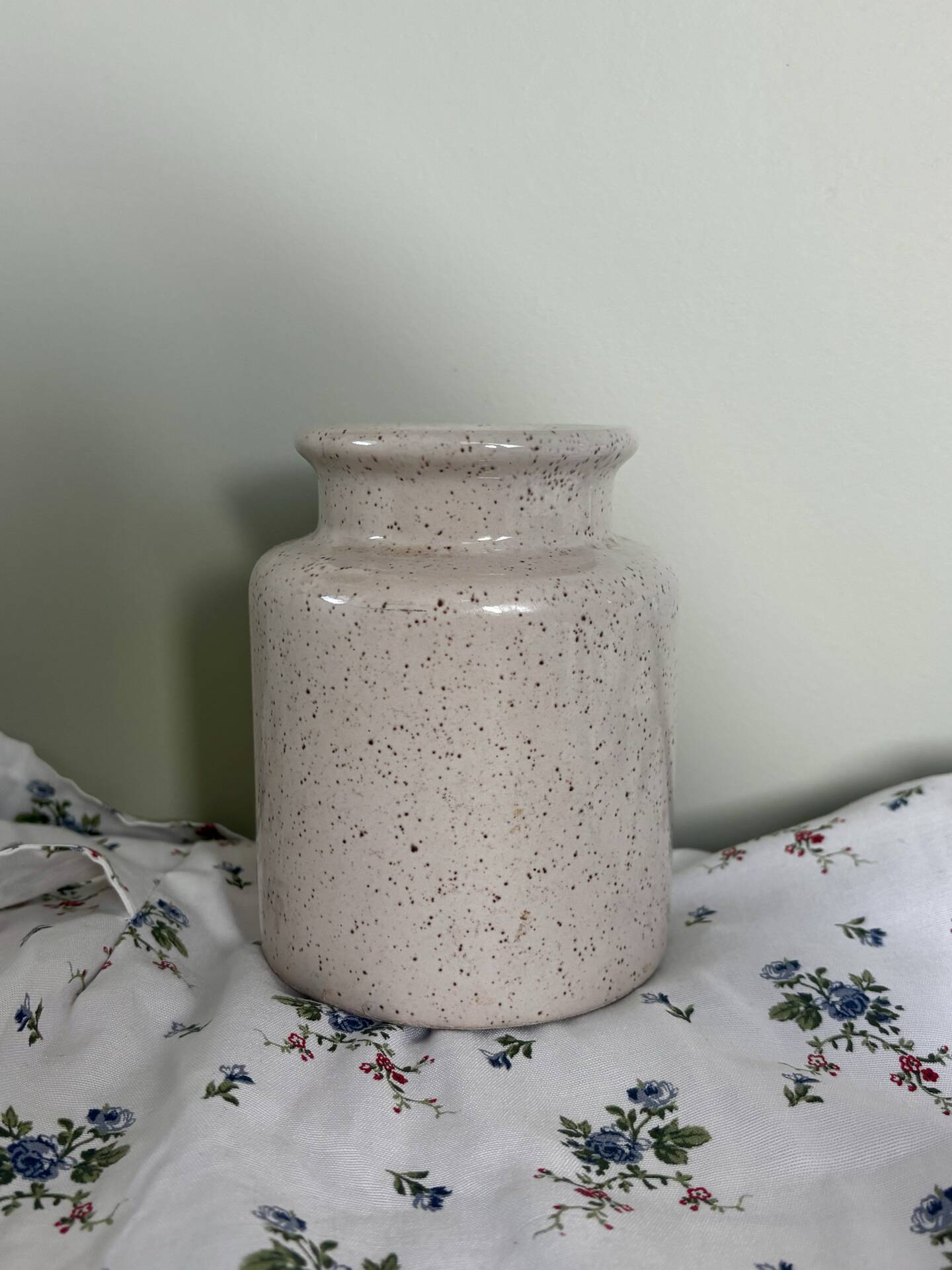 Vintage speckled stoneware pot