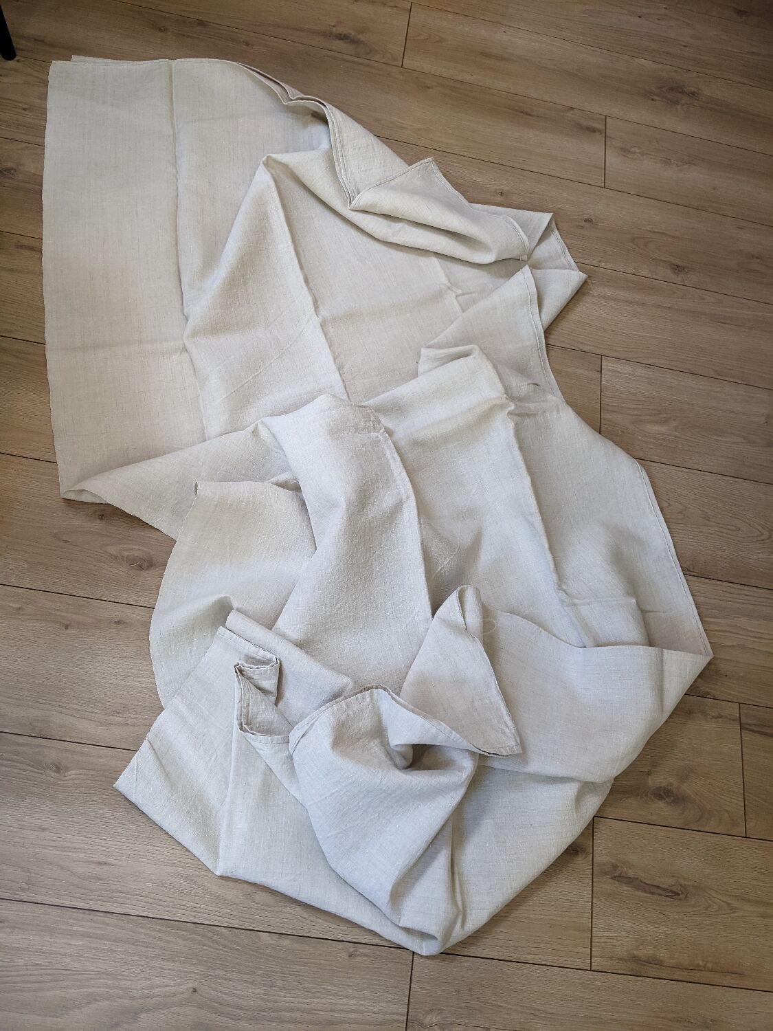 LM embroidered antique hemp sheet