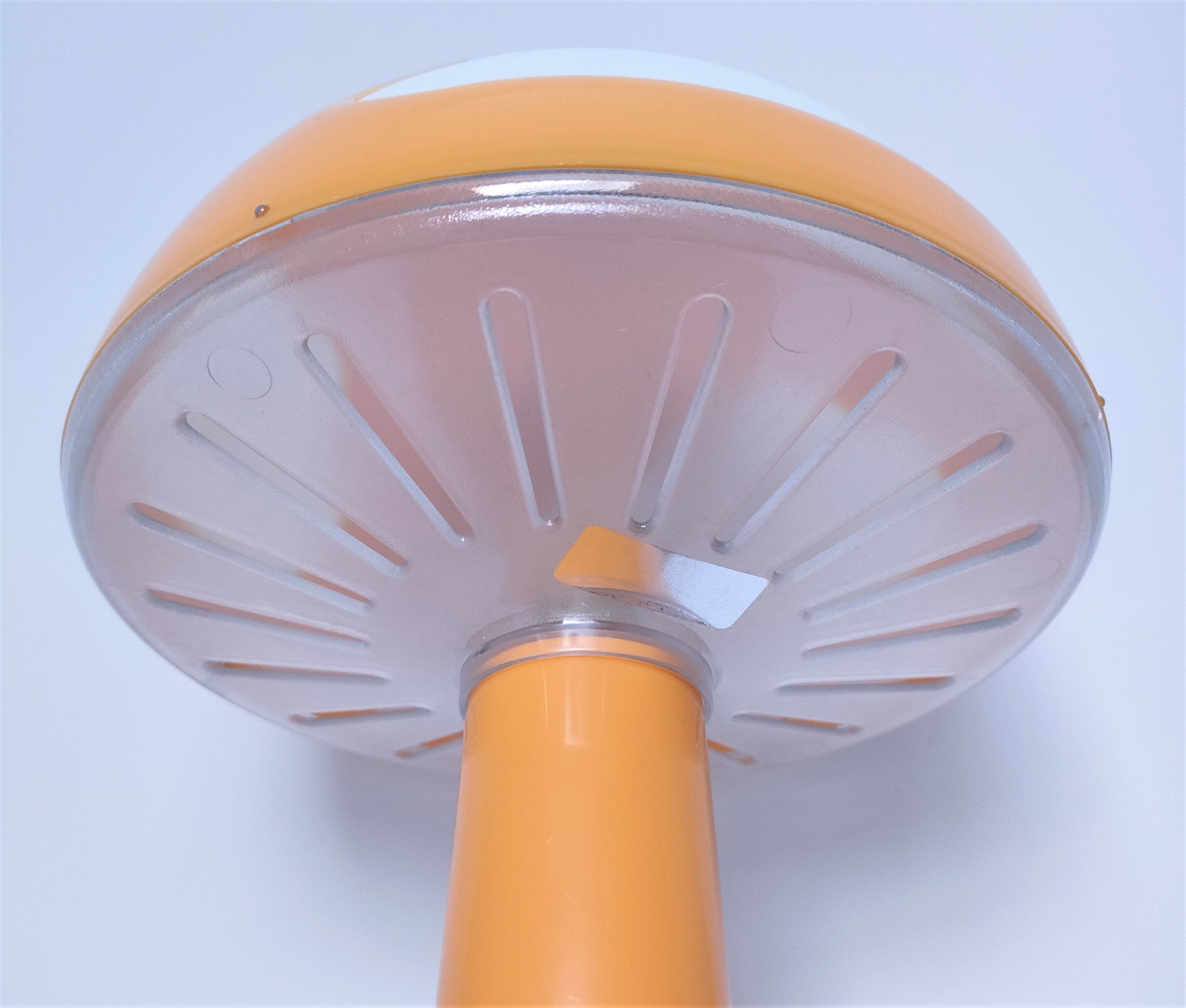 Skojig orange cloud lamp Ikea design Henrik Preutz