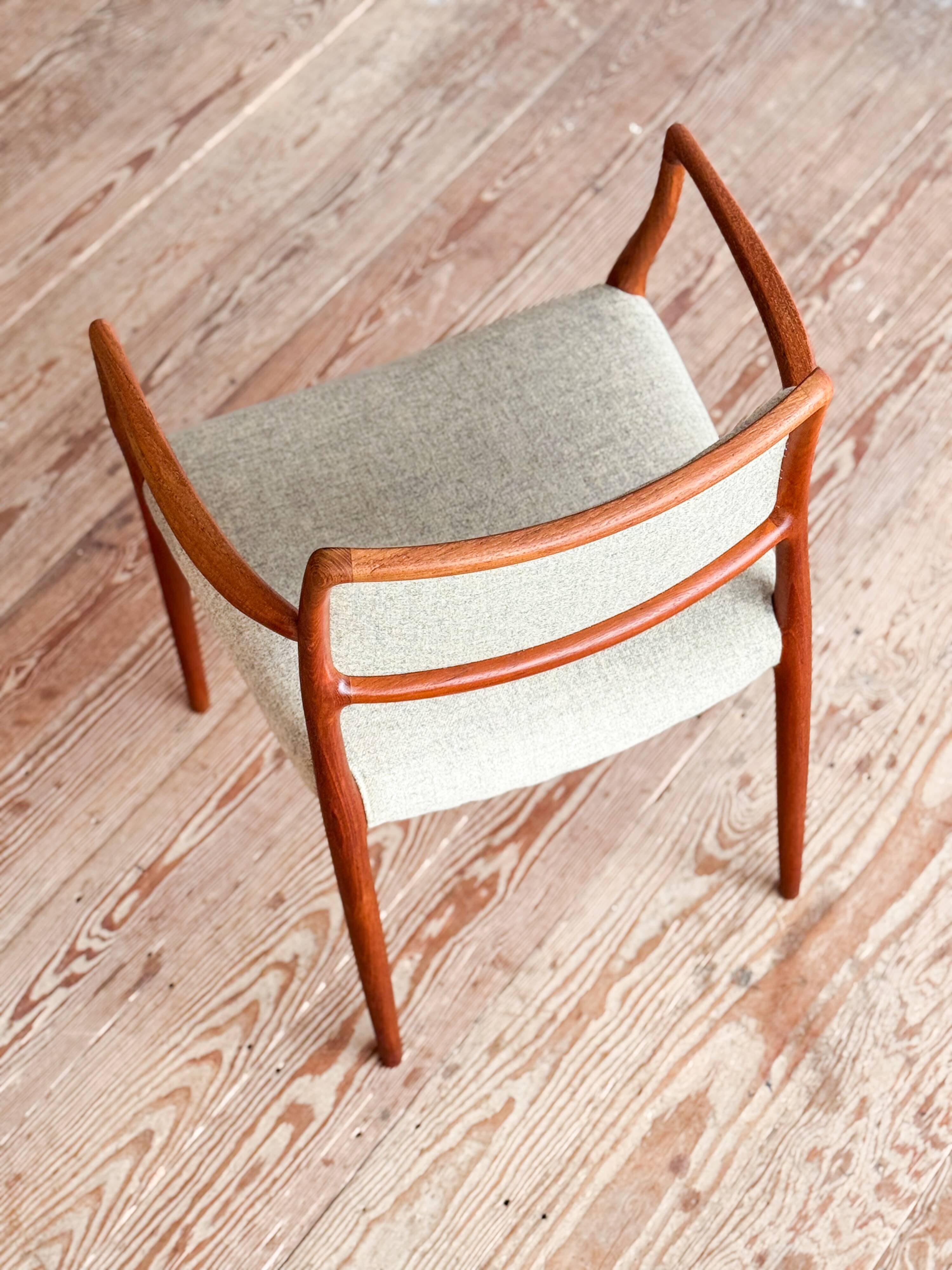Fauteuil modèle 65 en teck par Niels O. Møller, Danemark