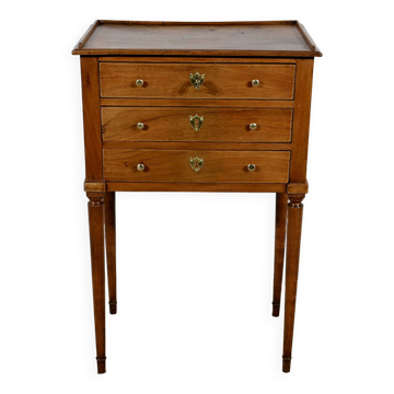 Small Living Room Table in Cherry and Walnut, Louis XVI Period – Late 18th Century