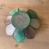 Mother-of-pearl flower candle holder