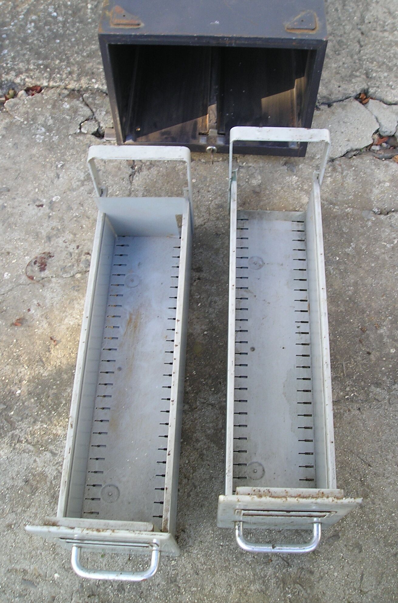 2 drawers Flambolocker