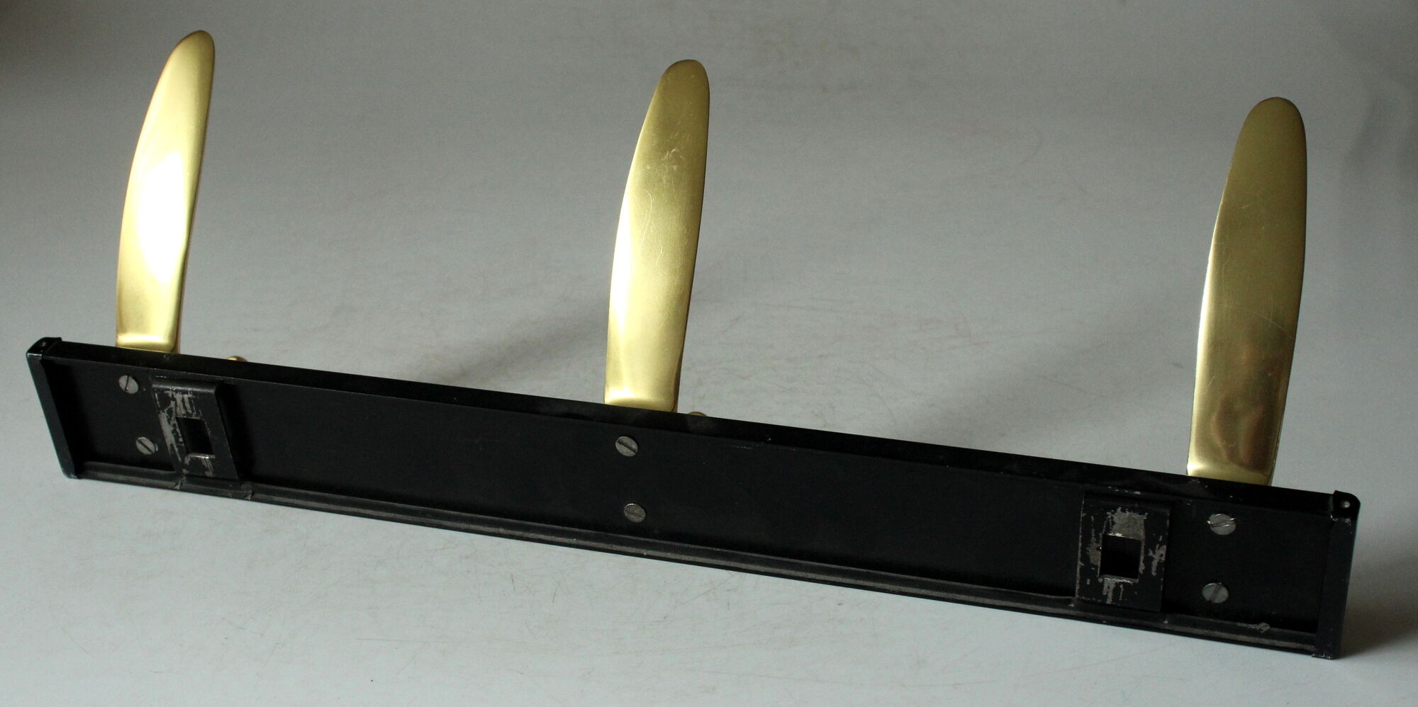 Rockabilly wall mounted metal  and brass coat rack with 3 hooks, vintage from the 1950s