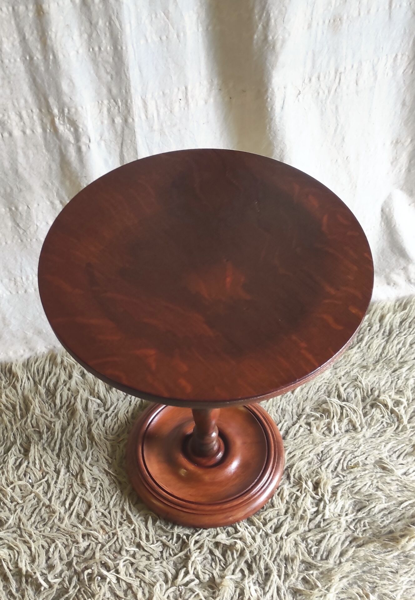 Art Deco side table in solid wood - mid 20th century
