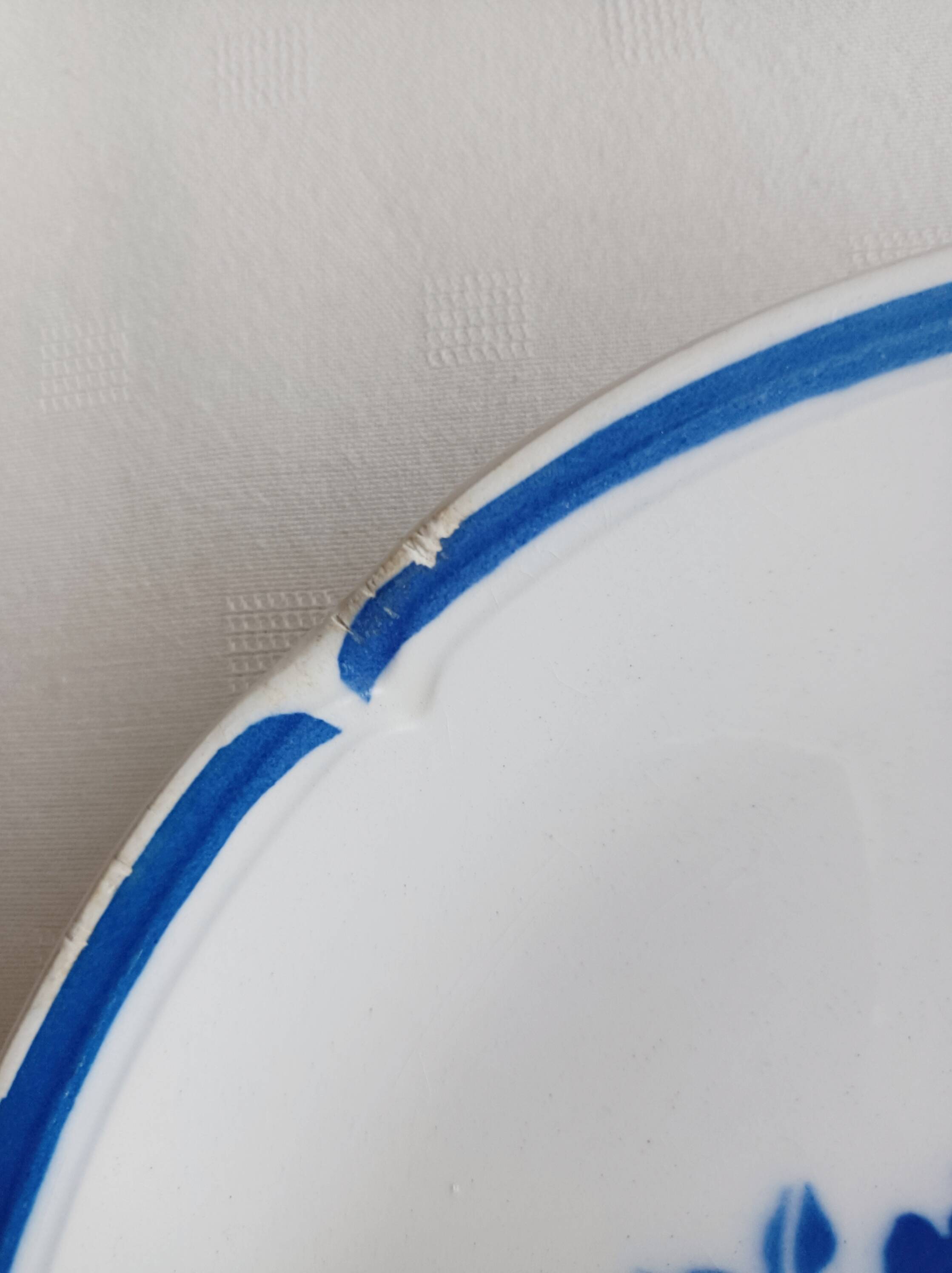 Set of 10 Moulin des Loups dinner plates, Alain