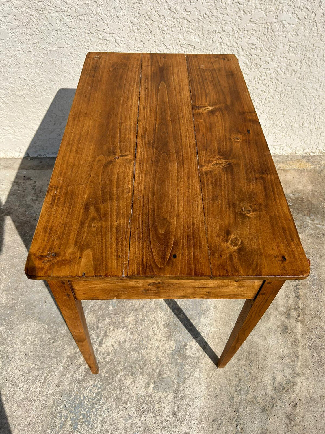 Bureau ancien en noyer