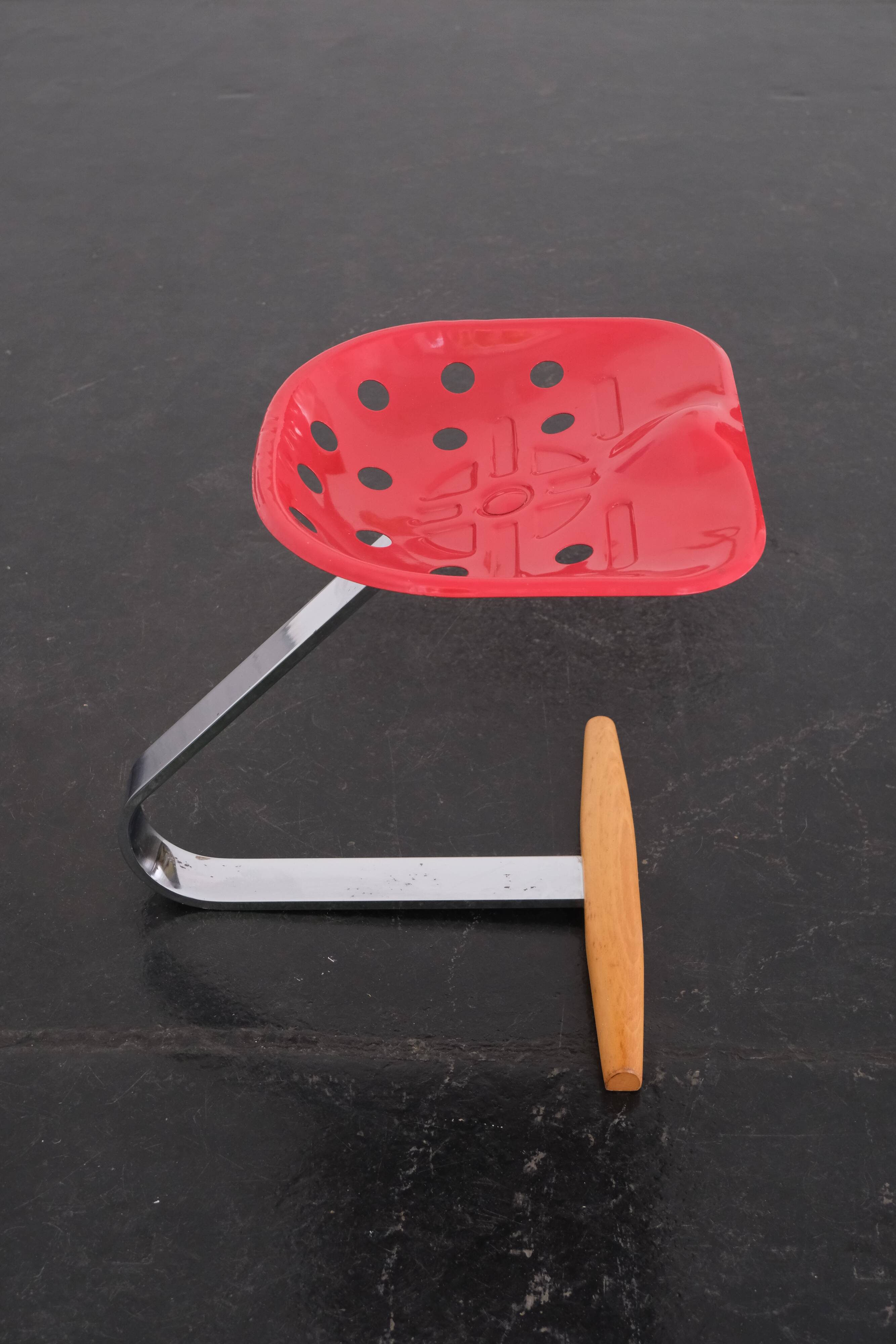 "Mezzadro" stool by Achille & Pier Giacomo Castiglioni / Zanotta