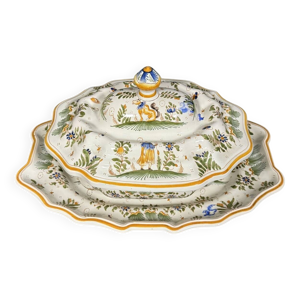 Soupière et plateau