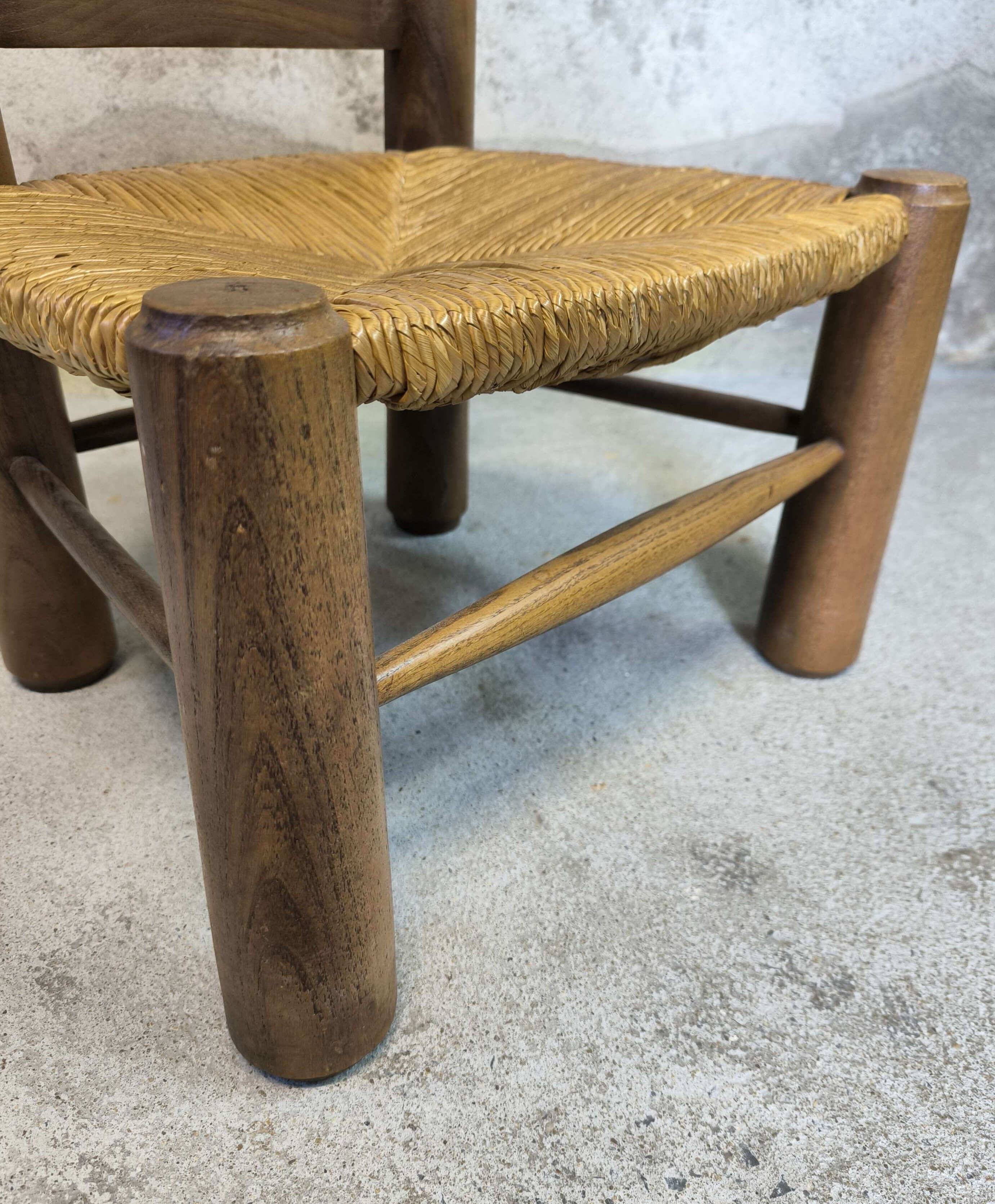 Vintage low chair in wood and straw