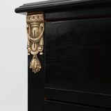 20th Century Louis XV-Style Black Lacquered Chest of Drawers with brass Mou