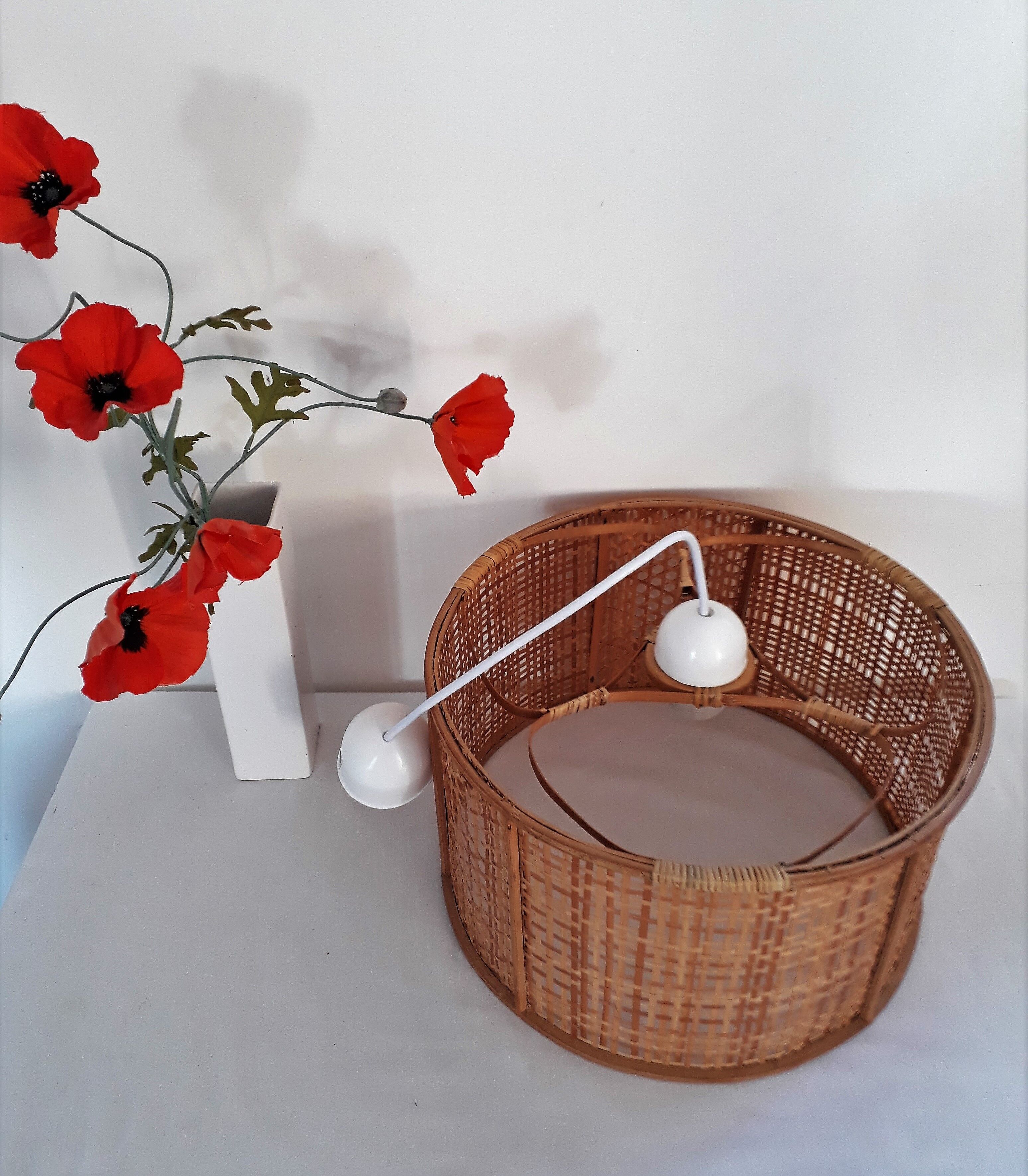 Braided bamboo hanging lamp