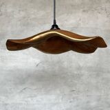 Medium pendant light in corrugated teak leaf (Medium D:50 H:20)