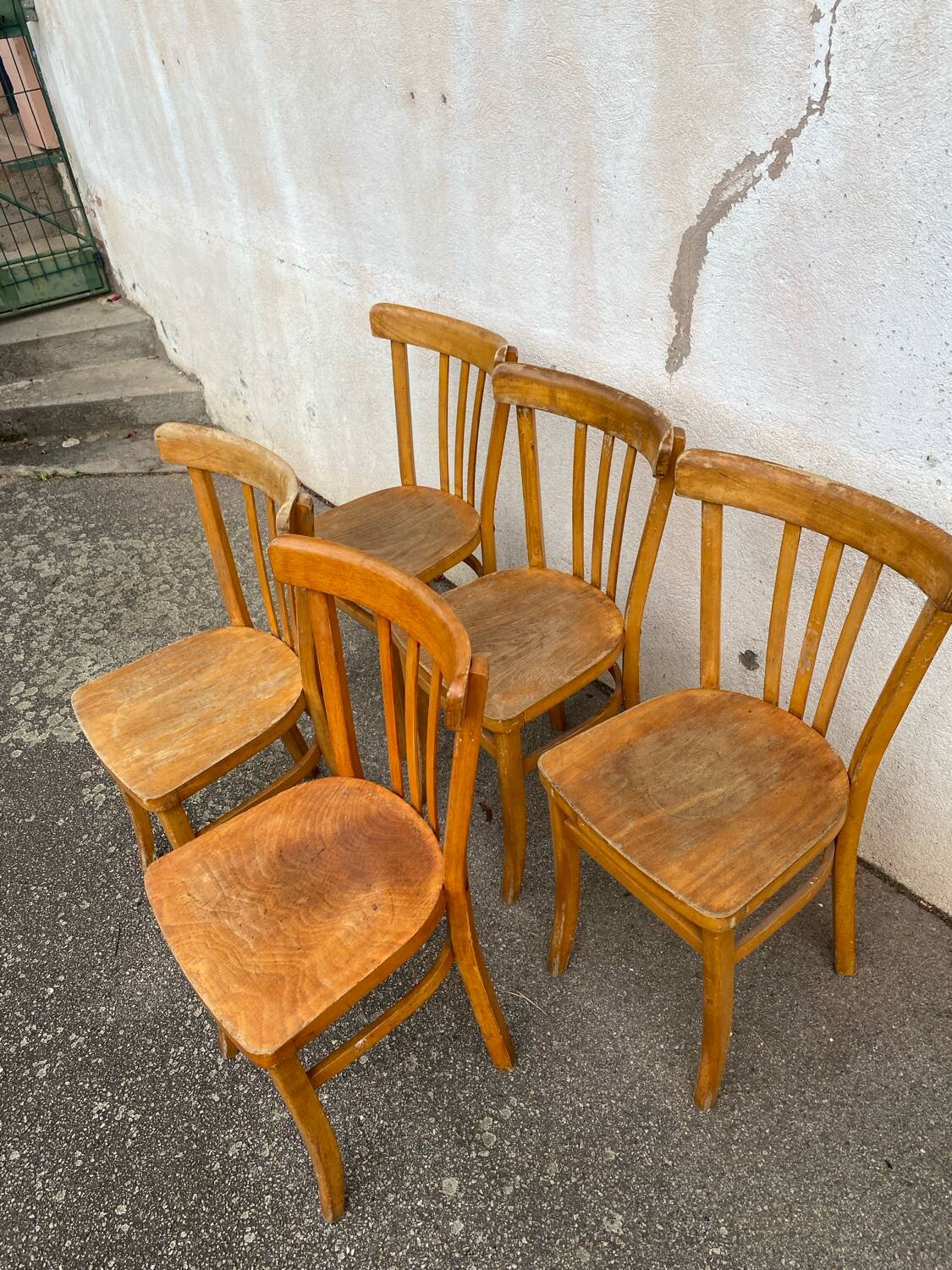 Set of 5 vintage bistro chairs