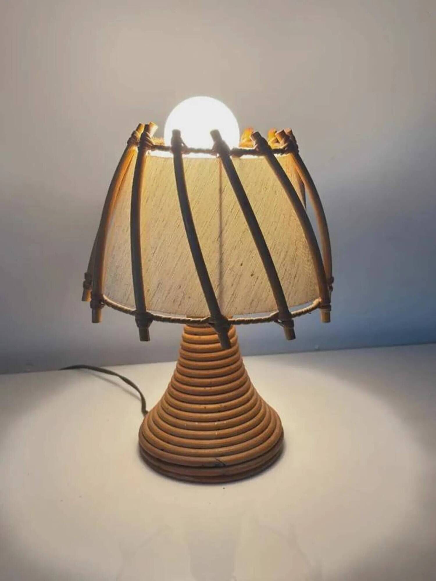 Vintage table lamp by Louis Sognot in wicker/bamboo - 1950s/60s