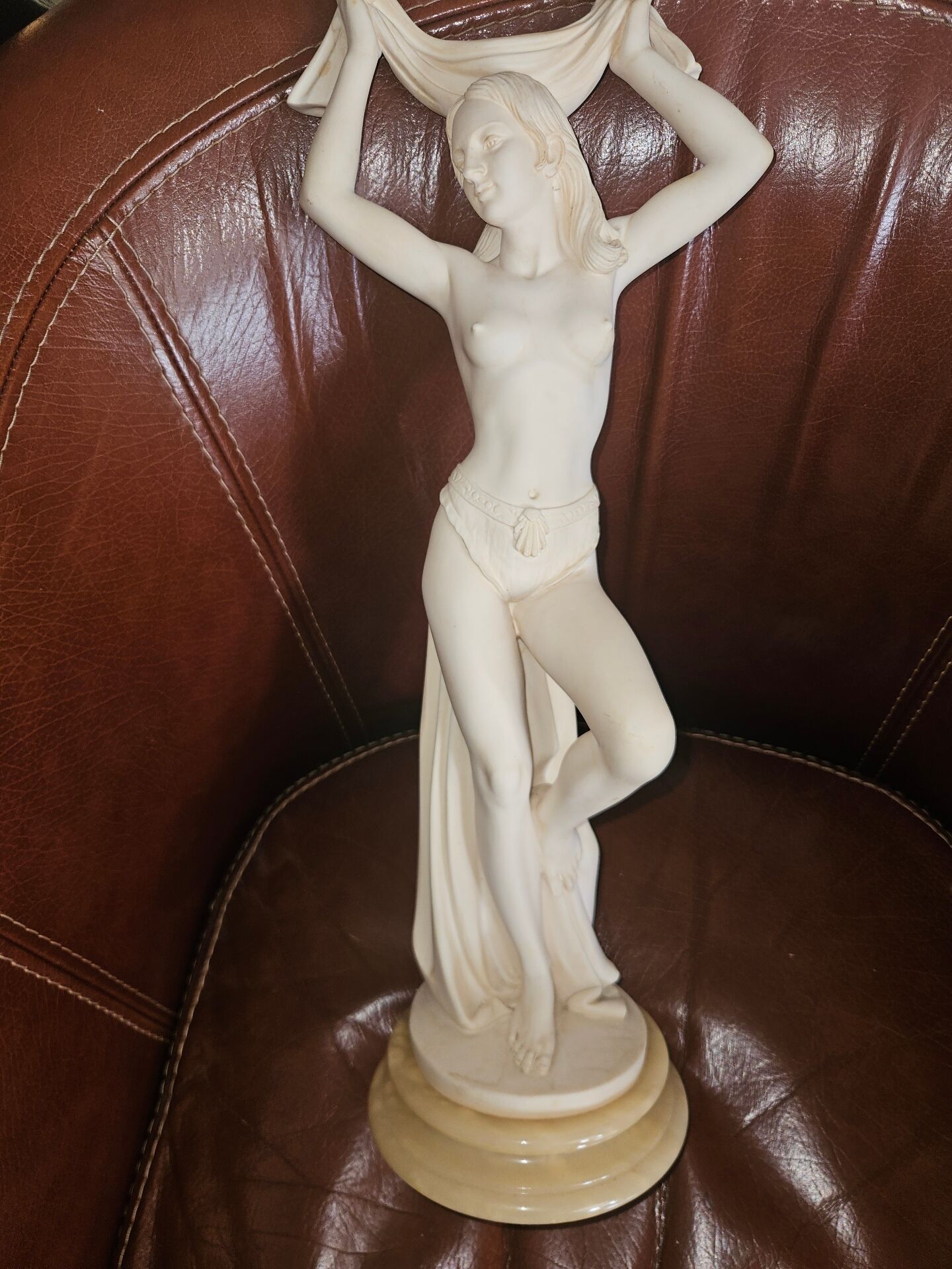 Title: Dancer Statue with Veil – A. Giannelli 1982 – Alabaster  
Description
