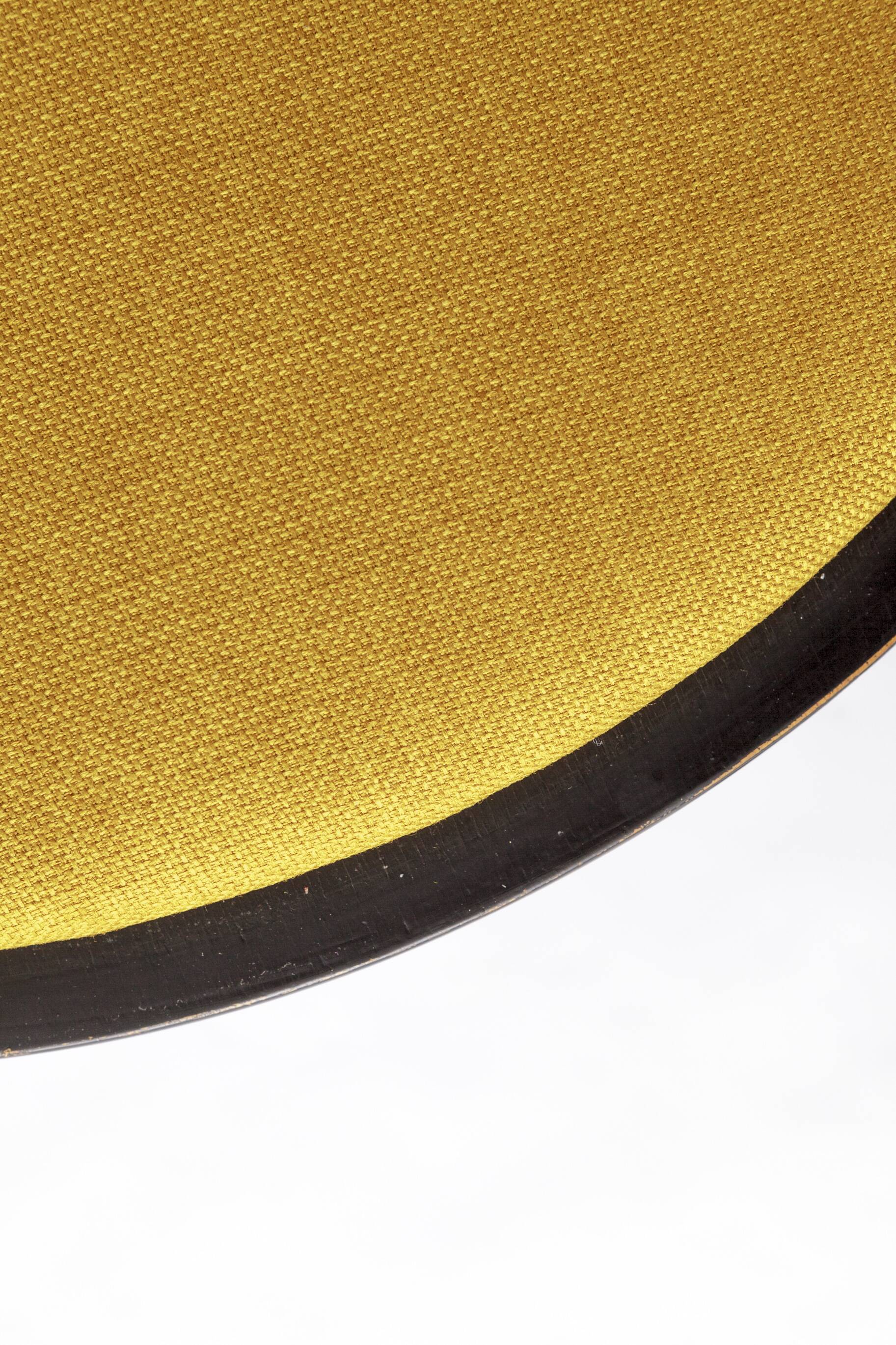 Paire de chaises pivotantes vintage – Design allemand des années 1970 – Hêtre laqué noir