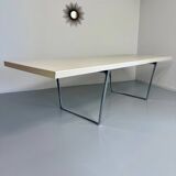 Dining/meeting table in laminated wood designed by antonio citterio vitra