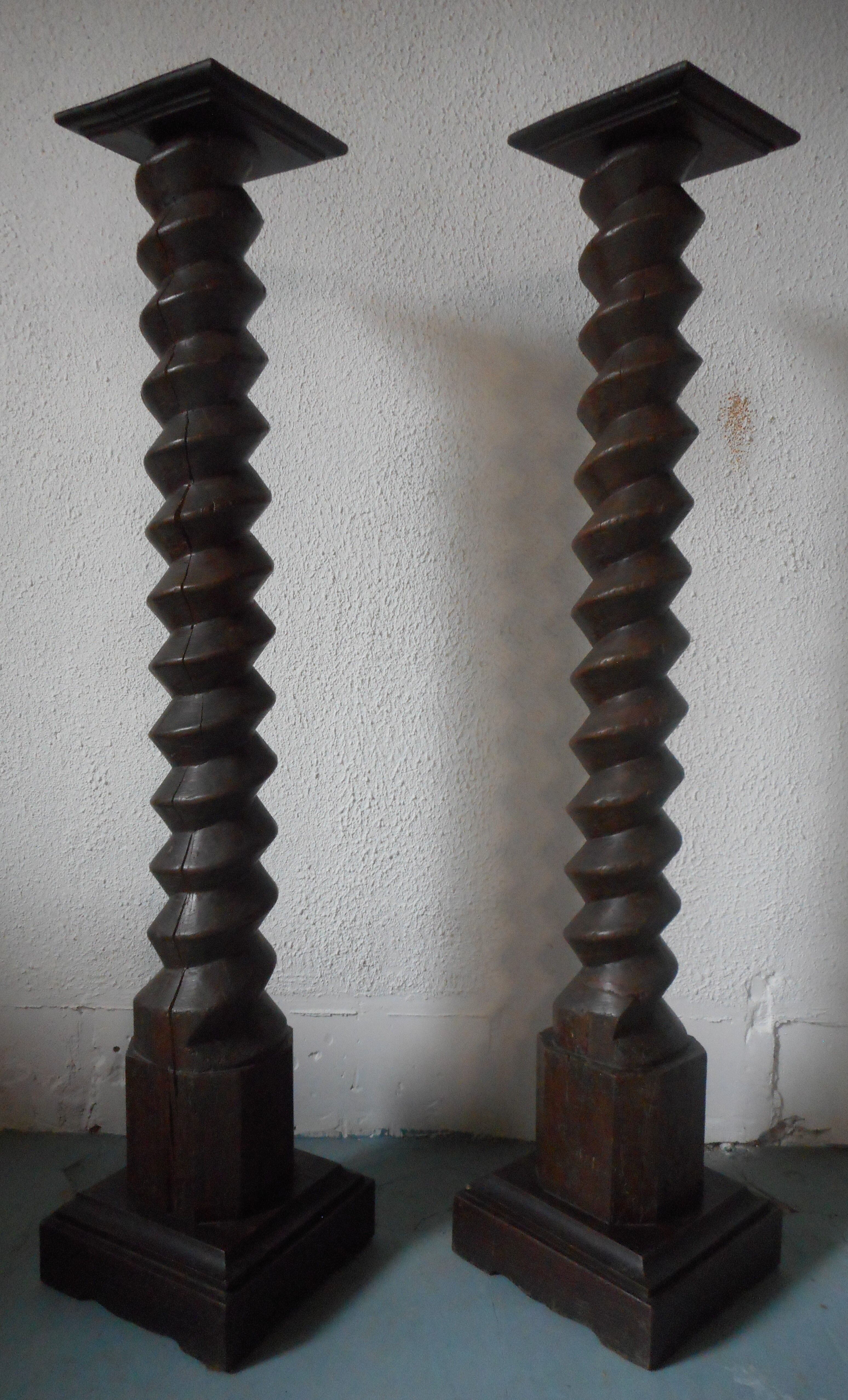 Pair of press screw harnesses