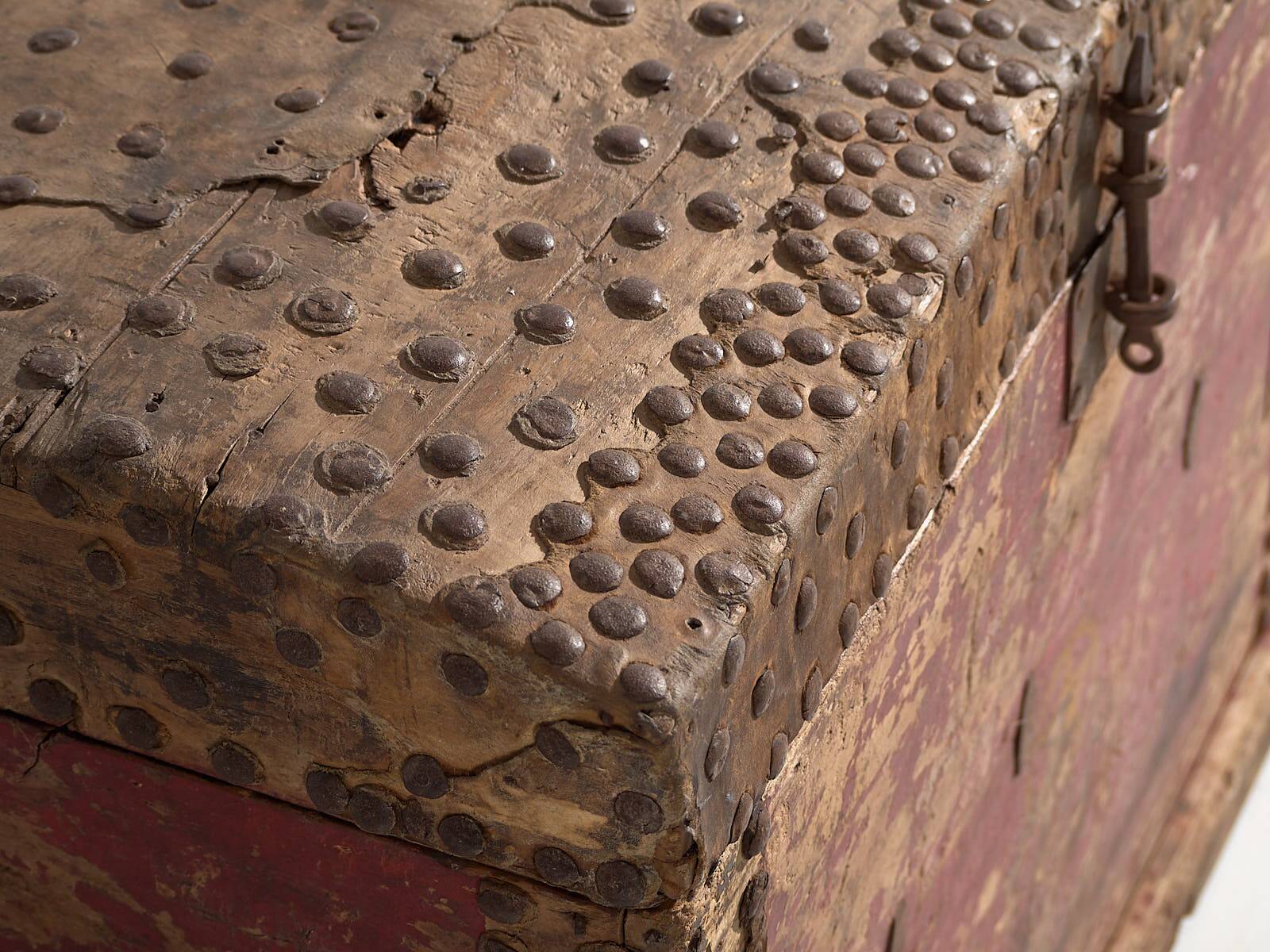 Oriental chest from the Chinese imperial period (circa 1850) #26