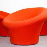Artifort Mushroom armchair F 560 by Pierre Paulin
