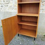 Vintage bookcase column