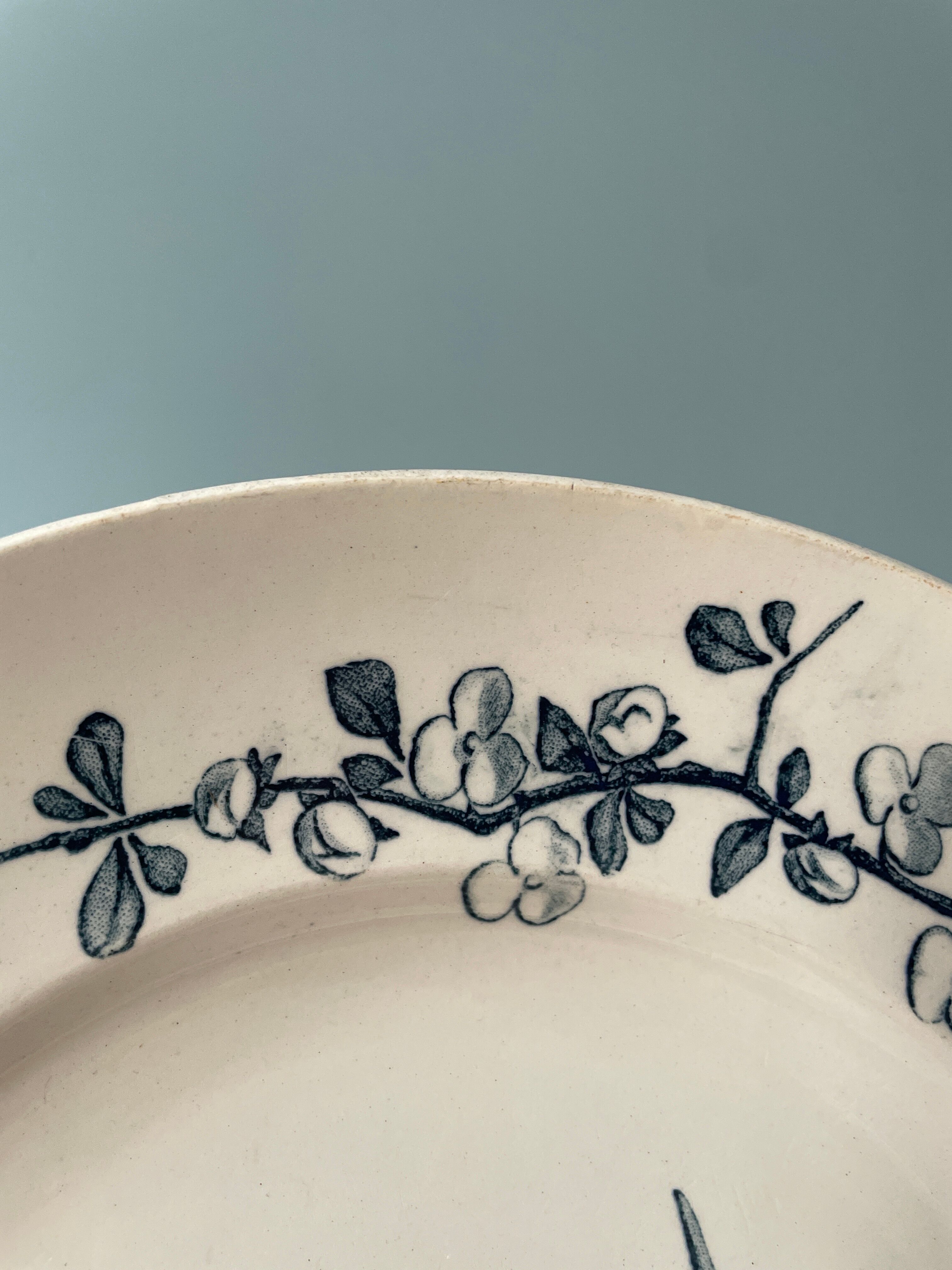 Old round dish Keller and Guérin Lunéville