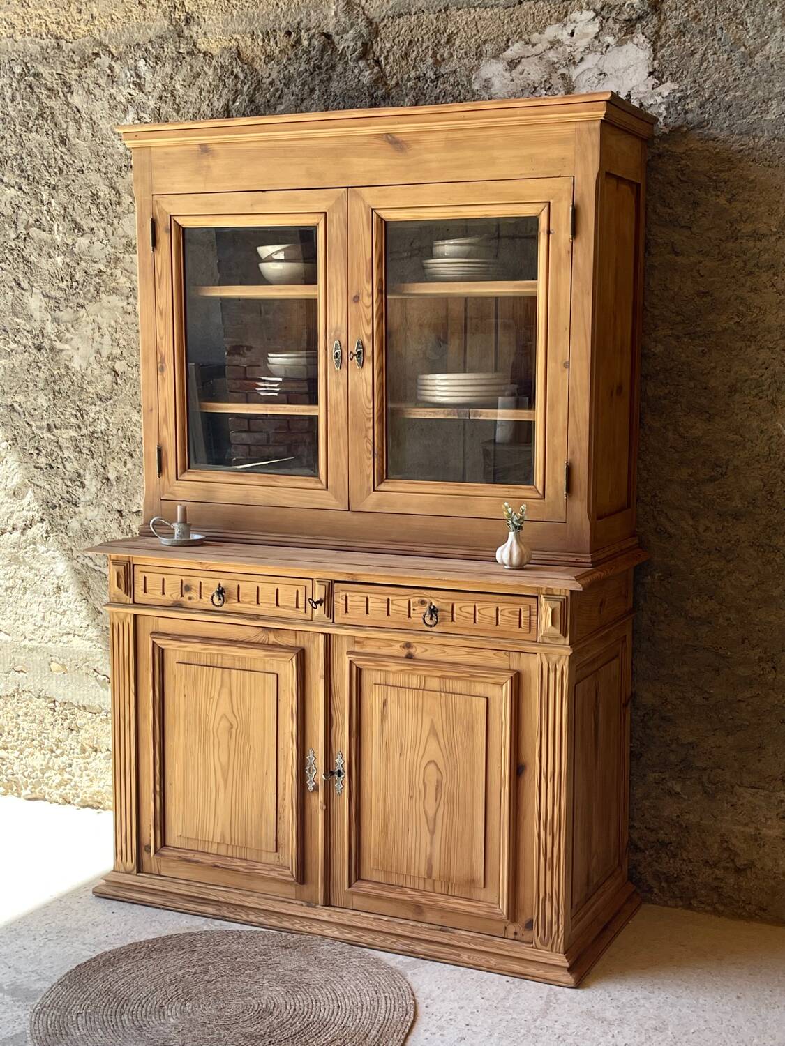 Double-bodied sideboard