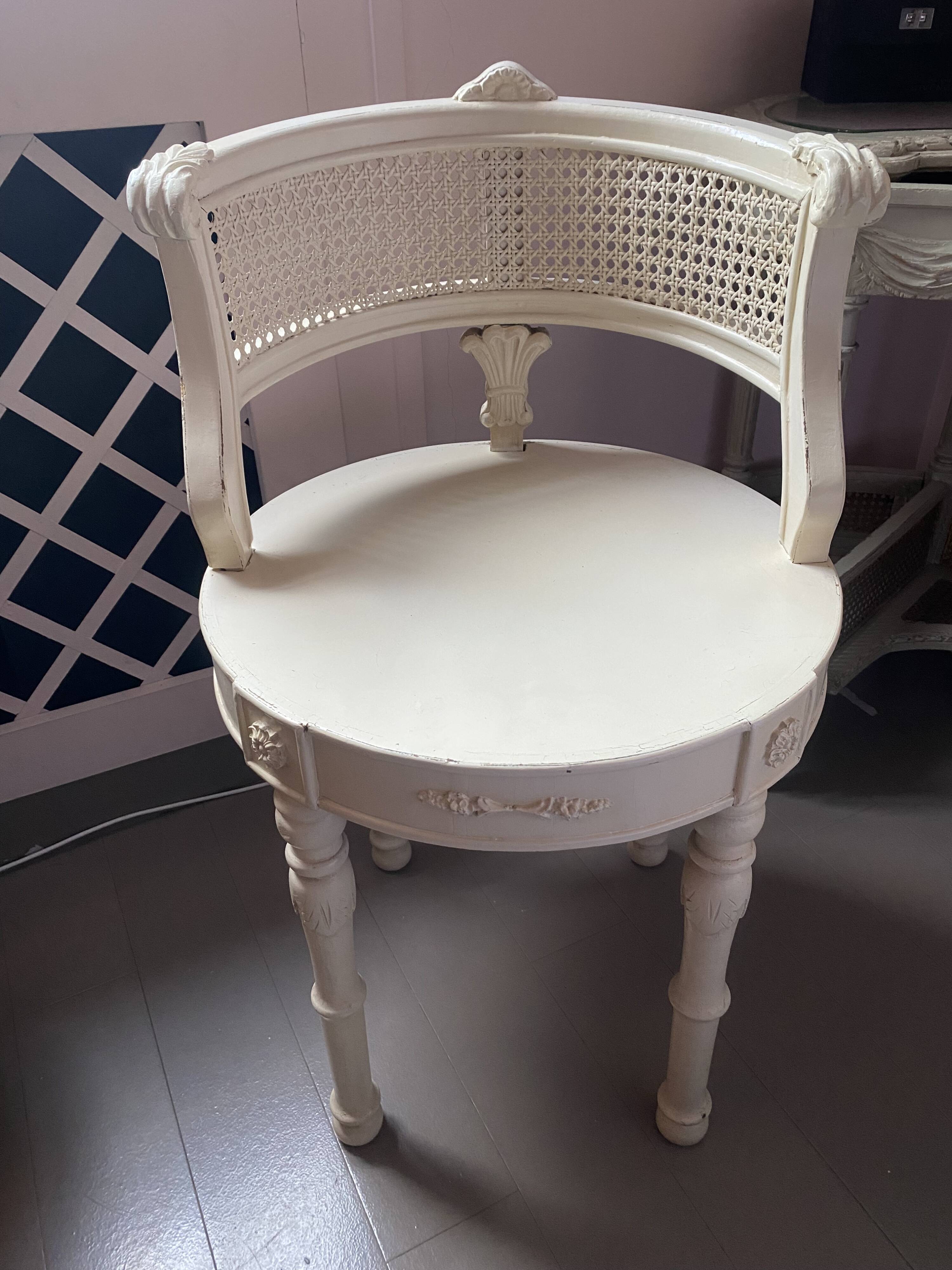 Hairdresser and her cane chair in Louis XVI style.