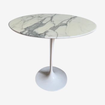 Eero Saarinen marble side table for Knoll International 1970s