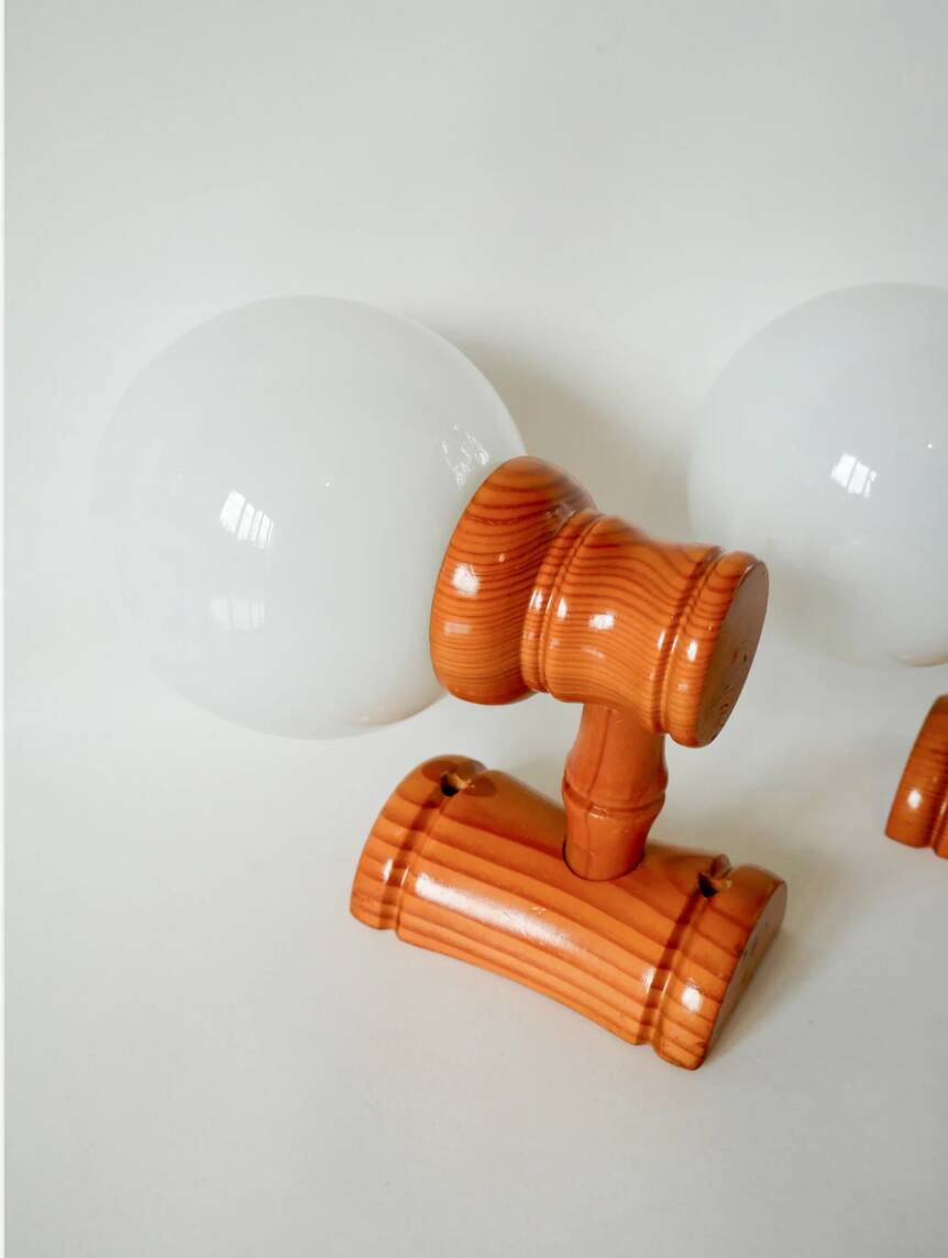 Pair of globe wall lights in pine and opaline 1960