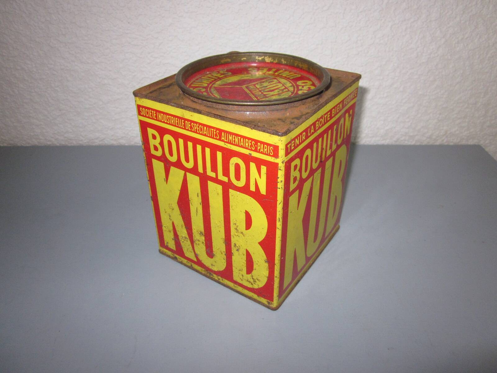 Kub broth box.