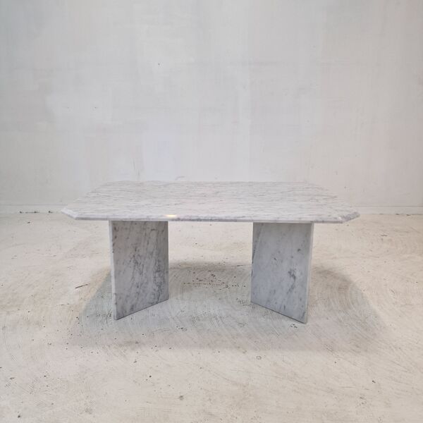 Table basse en marbre italien, années 1980