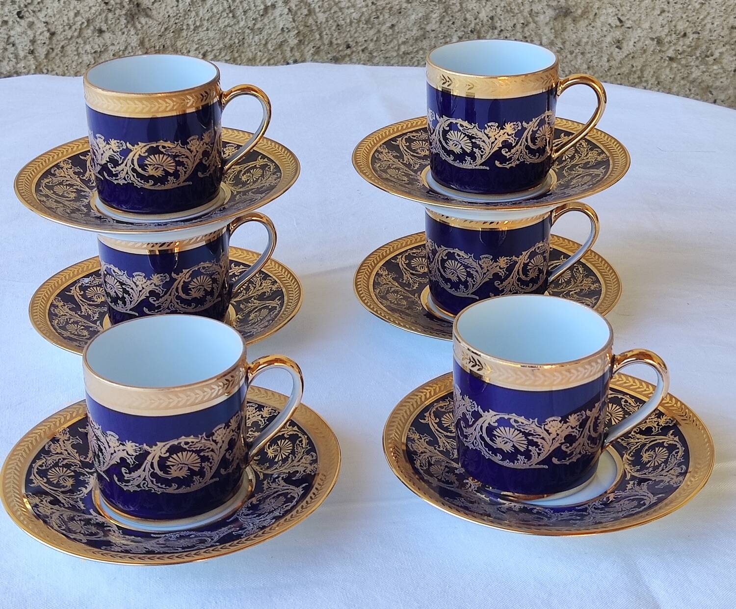 6 litron cups and saucers - oven blue and gold - Limoges porcelain