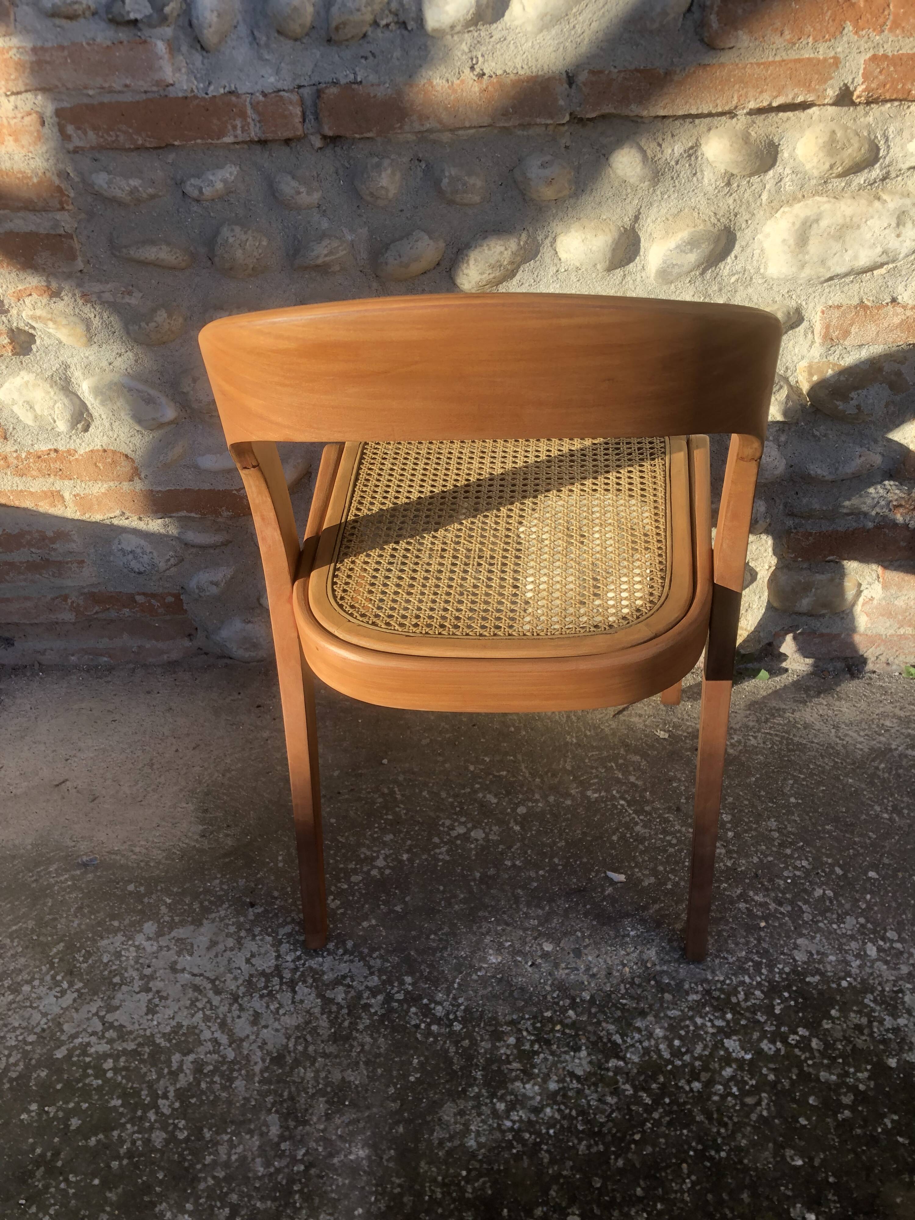 Gondola chair cannage