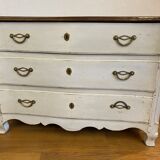 Chest of drawers from the regency period patinated light gray. Perfect condition.