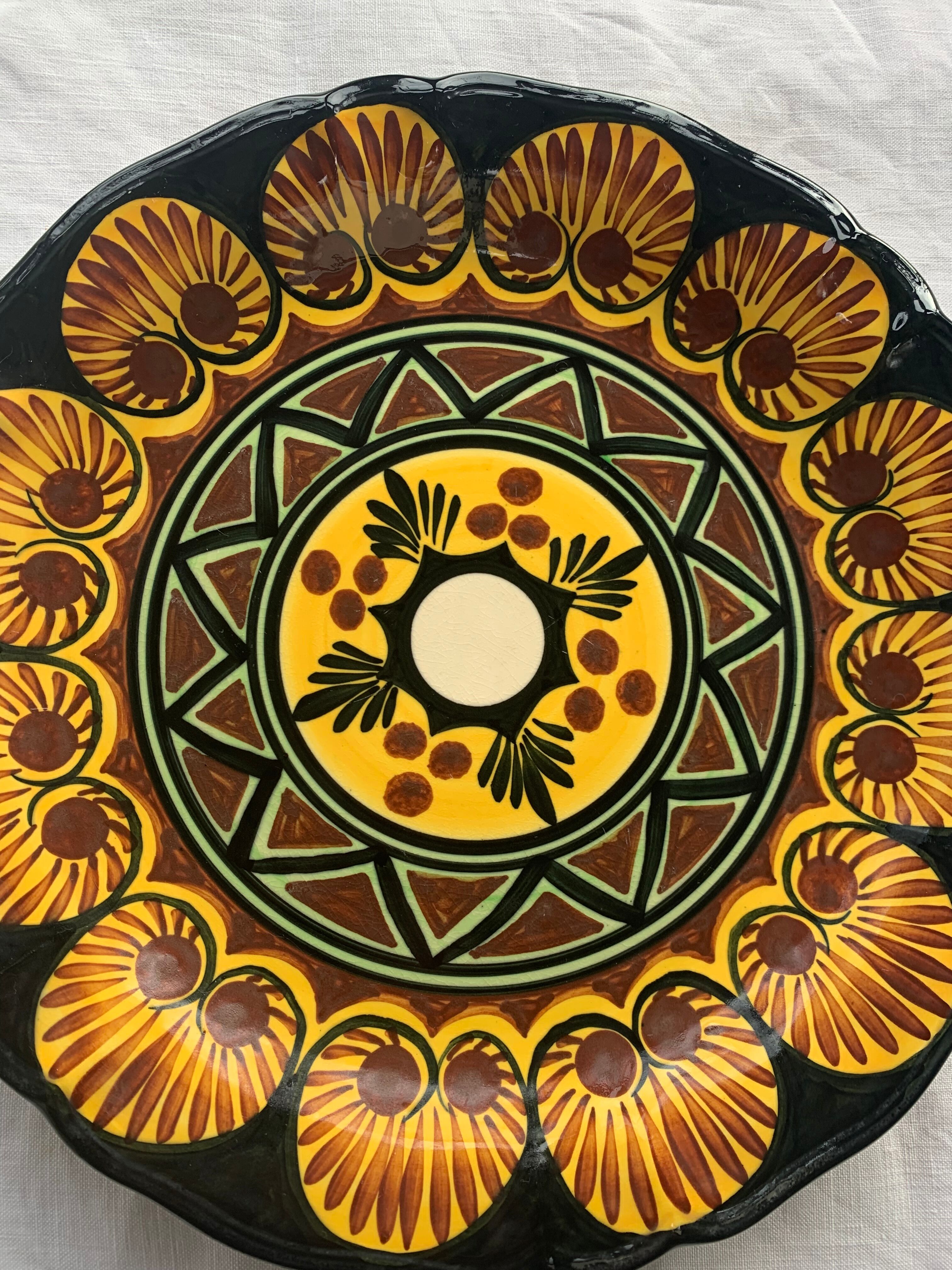 Presentation and collection plate st jean de Bretagne signed and numbered vintage