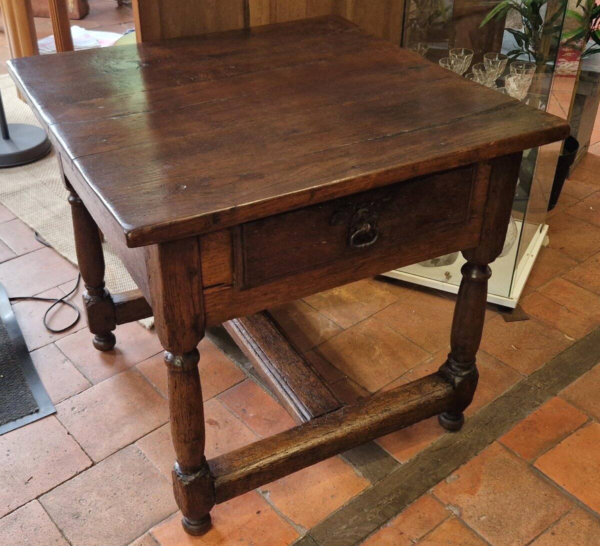 Table en chêne, début XIXe