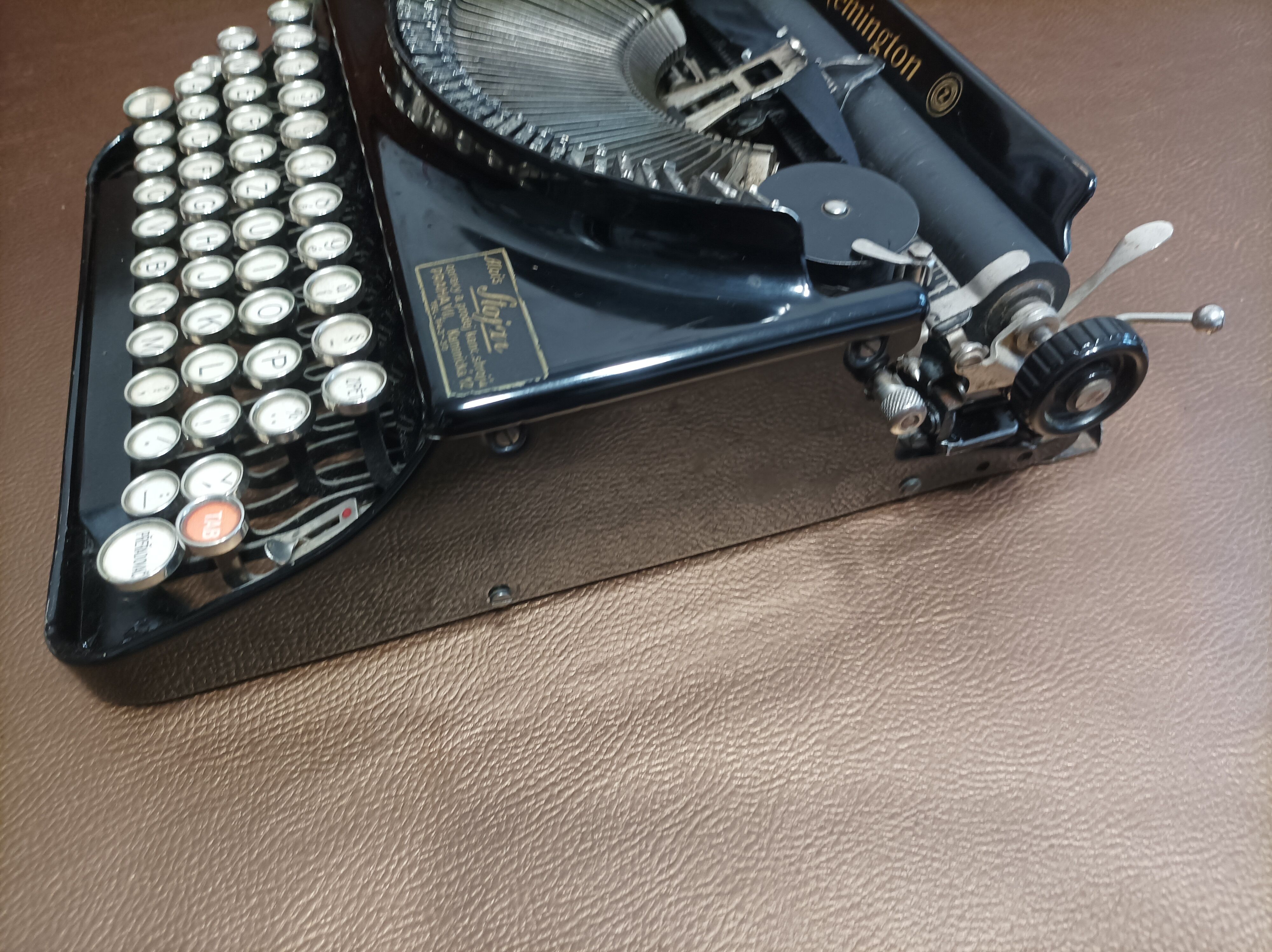 Remington portable collector typewriter 1930 model z