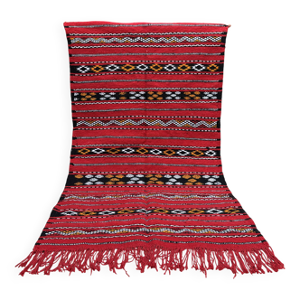 Tapis berbère marocain tissé à la main 100% laine biologique provenant