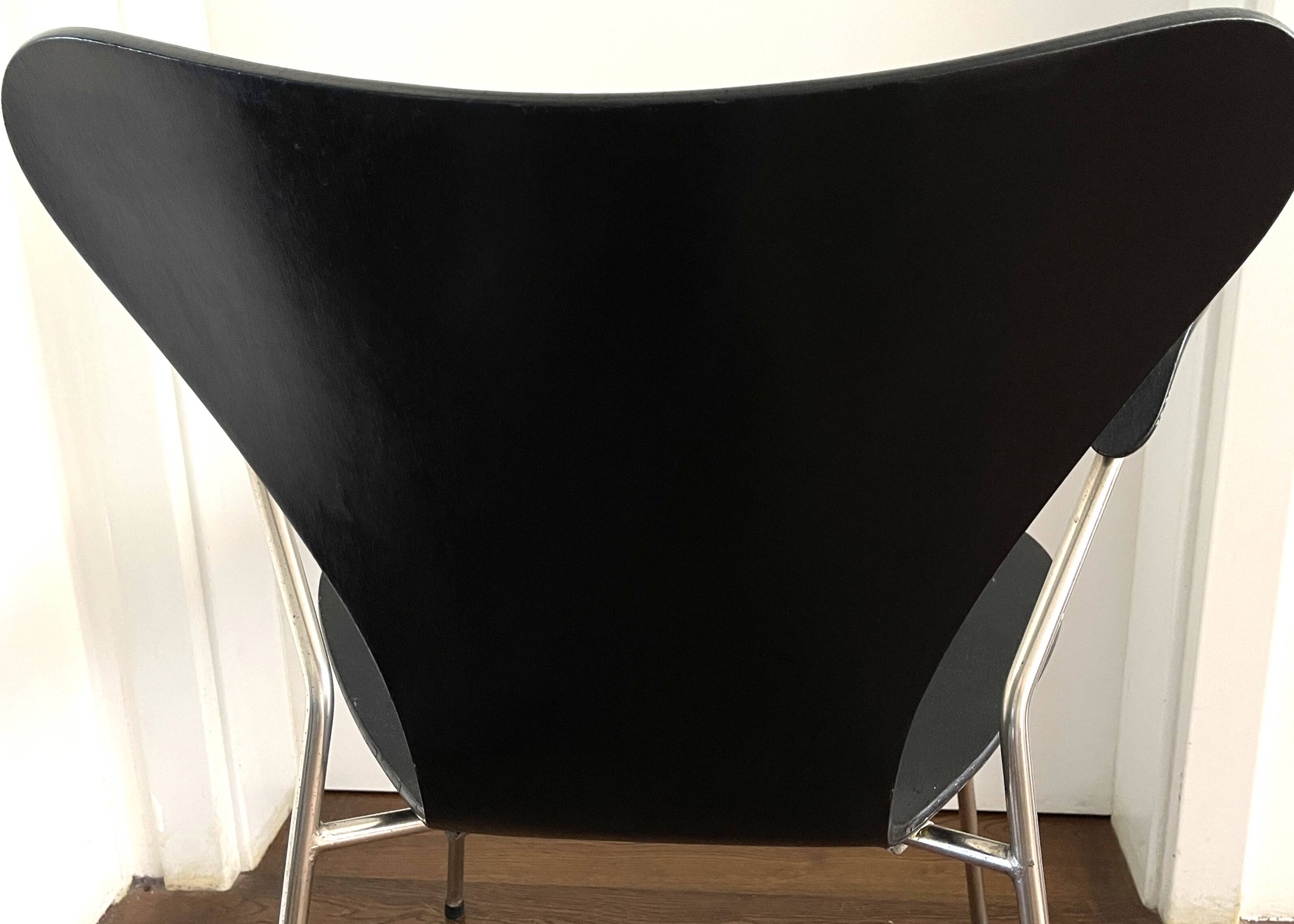 Chair 3207 – Arne Jacobsen for Fritz Hansen, Denmark