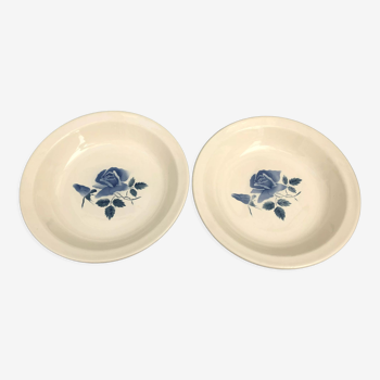 Set of 2 round dishes Sarreguemines Digoin France number 4 with blue pink floral decoration.