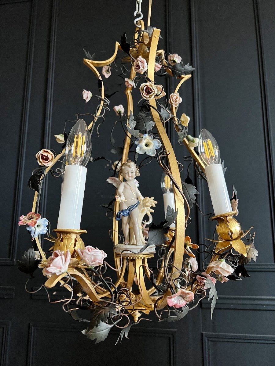 Napoleon III period cage chandelier in bronze and porcelain