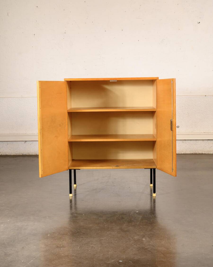 Modernist buffet